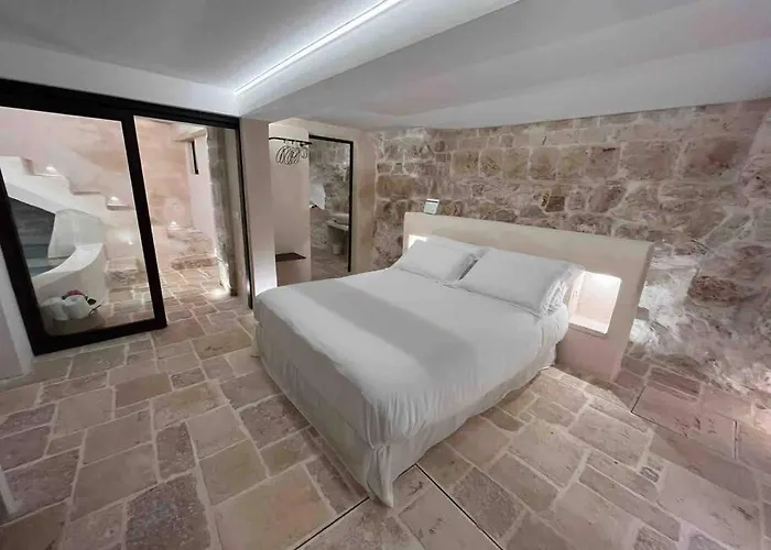 Le Grotte Ostuni